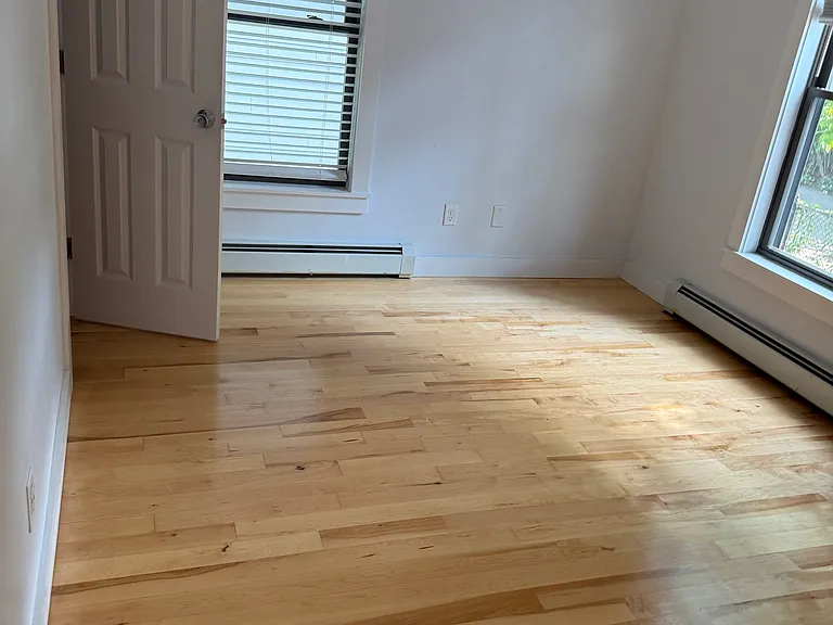 732 Forest Ave #1 — Photo 4