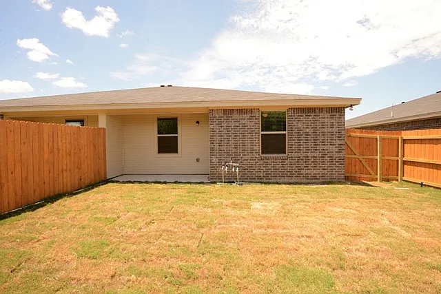 4306 Ivory Ln — Photo 14