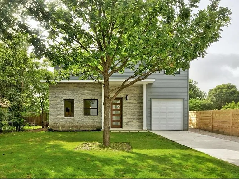 4405 Banister Ln — Photo 19