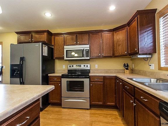 4th image of 2092 Bald Eagle Ct