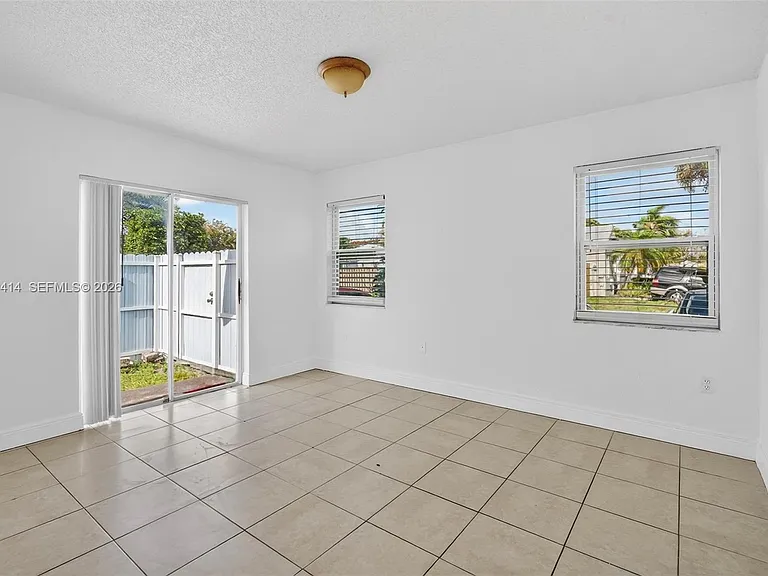20831 SW 103rd Ct — Photo 4