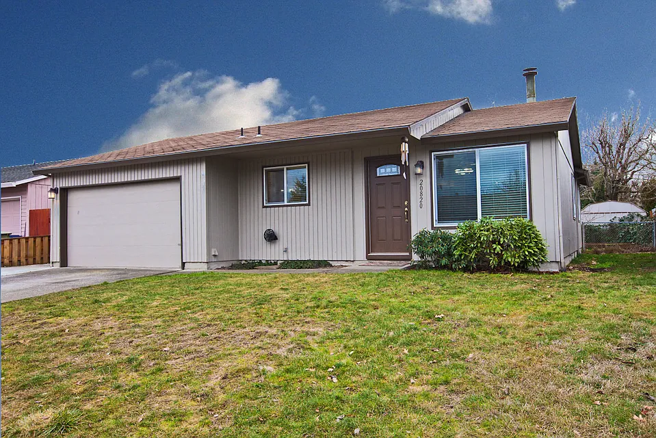 20820 SW Jay St photo 1