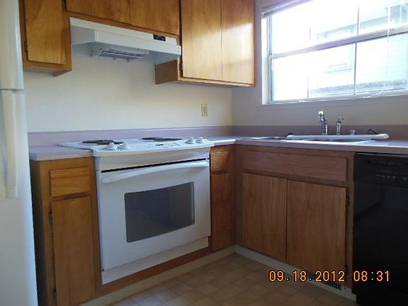 4th image of 347 E Cotati Ave