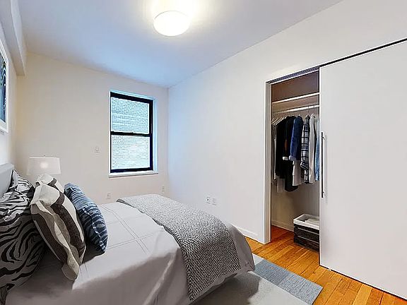 3rd image of 200 Haven Ave #4LD