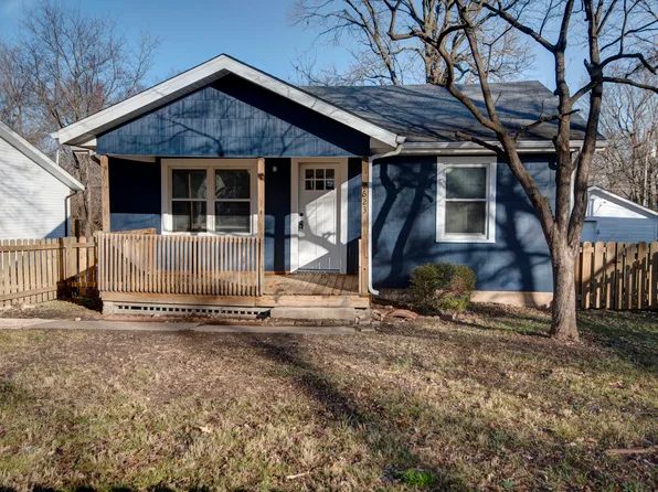 2623 W Elm Street, Springfield, MO 65806