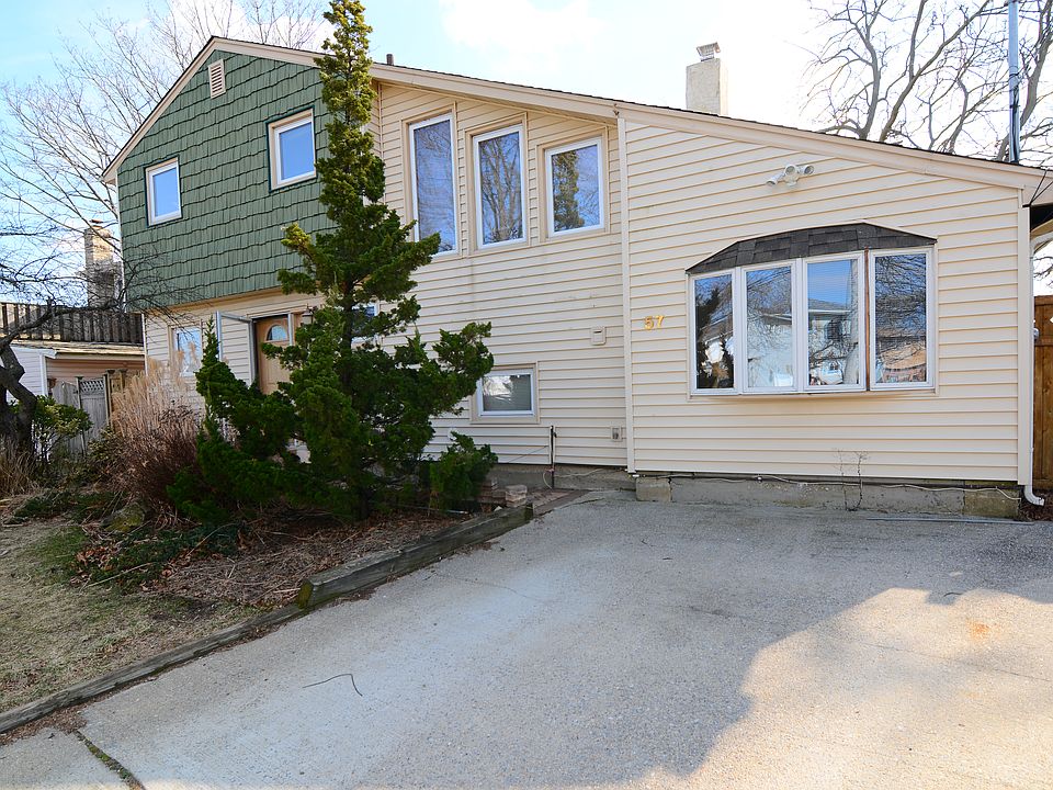 1st image of 57 Ann Dr S