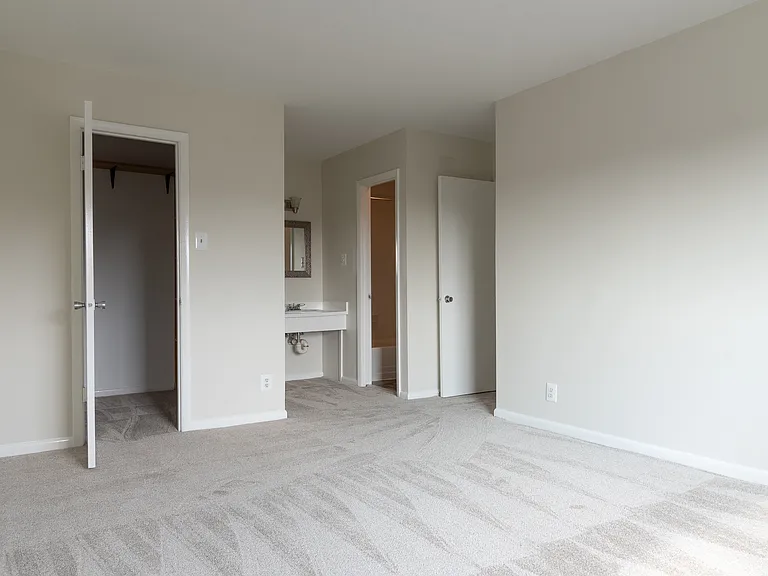 6280 Edsall Rd — Photo 7