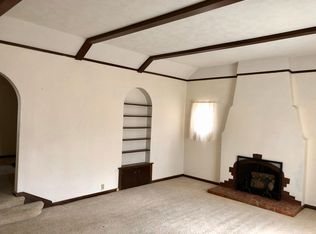 556 S Belmont St, Wichita, KS 67218