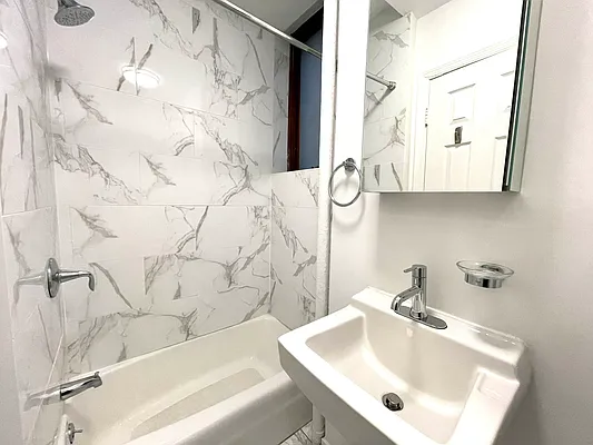 Rented by JM Preston Properties LLC | media 25