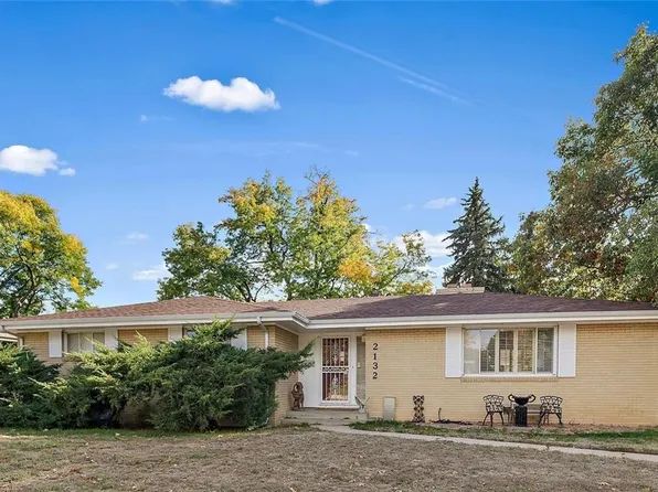 2132 E Dartmouth Avenue, Englewood, CO 80113