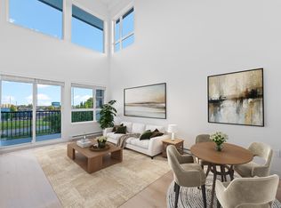 22562 121st Ave #410, Maple Ridge, BC V2X3Y8