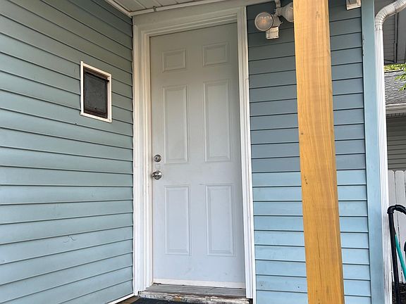 4th image of 2168 S 10th St