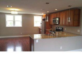 950 Maple Ave, Glenolden, PA 19036