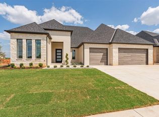 3116 Gold Finch Dr, Edmond, OK 73012
