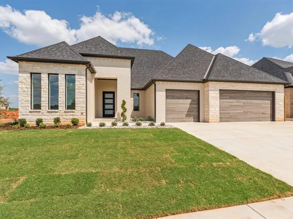 3116 Gold Finch Dr, Edmond, OK 73012