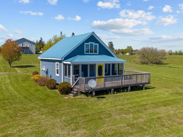 4645 Cape Bear Rd, Saint Andrew's Parish, PE C0A 1W0