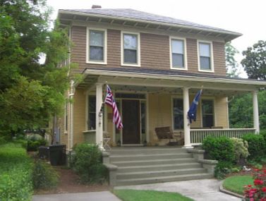 2nd image of 44 Algonquin Rd