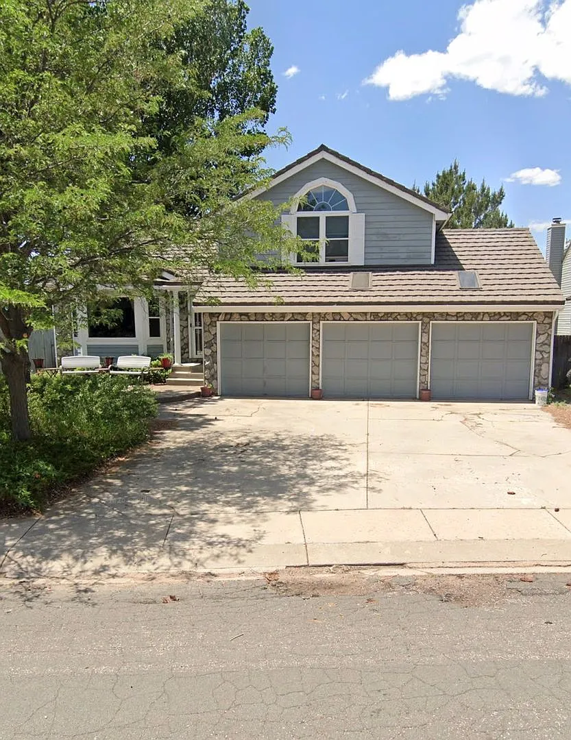 Spacious 4-Bedroom Home with Exceptional Indoor & Outdoor Living — Photo 1