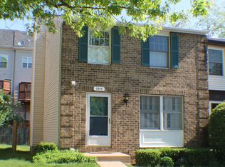 7915 Tyson Oaks Cir, Vienna, VA 22182