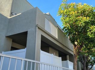 17661 Sergio Cir APT 203, Huntington Beach, CA 92647