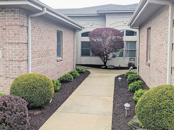 2nd image of 1845 N High Pointe Ct