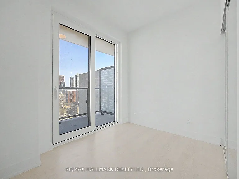 308 Jarvis St #2105 — Photo 39
