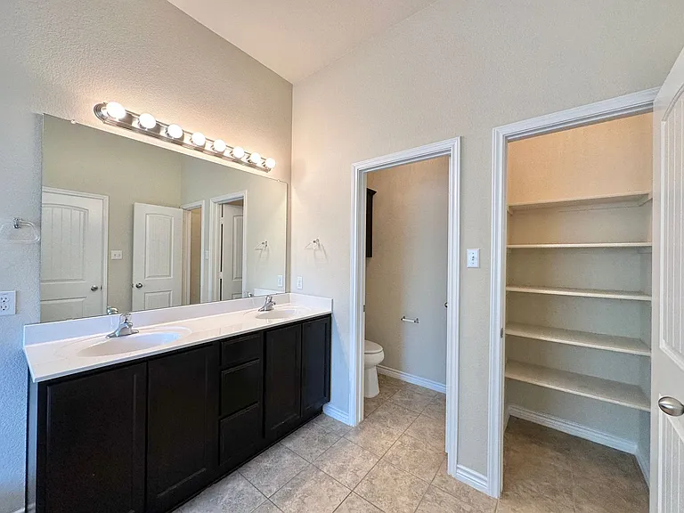 3383 Vineyard Trl — Photo 27