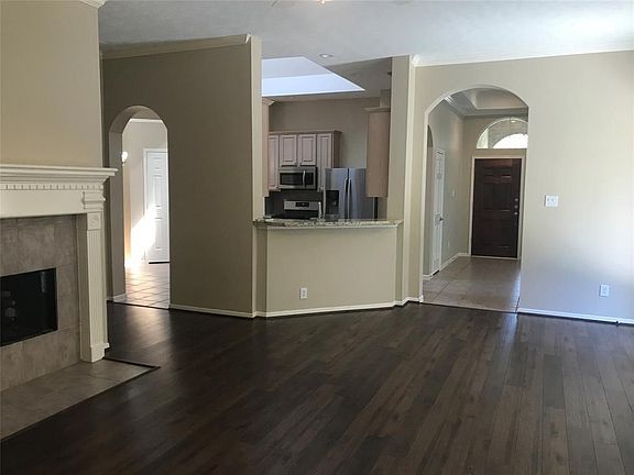 5th image of 5226 Cottonwood Creek Ln