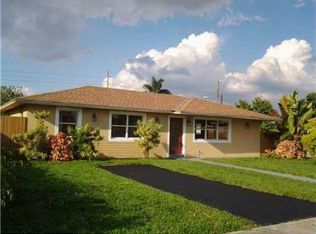 755 W 22nd St, Hialeah, FL 33010