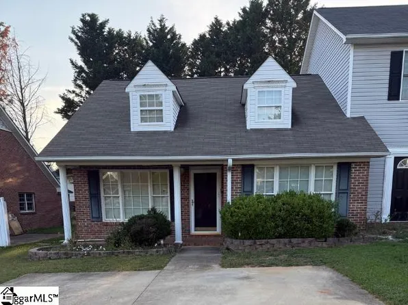 366 W Pointe Dr, Spartanburg, SC 29301