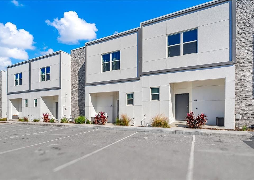 1st image of 396 Famagusta Dr