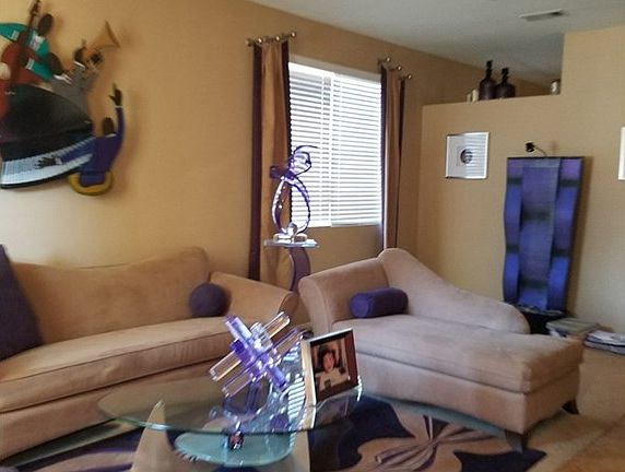 4th image of 15066 Amorose St