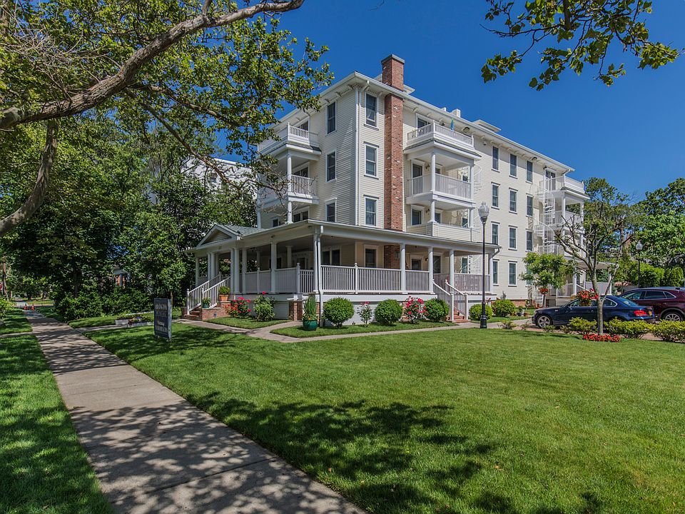 Arlington By The Sea Condos