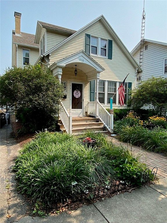 2416 Western Ave, Mattoon, IL 61938 Zillow