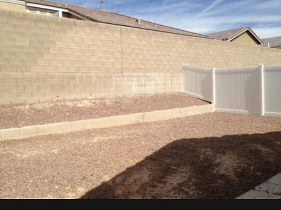 5th image of 10443 Madagascar Palm St