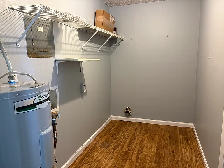 204 Brandywine Rd #B — Photo 16