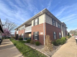 406 S Church St APT 122, Saint Peters, MO