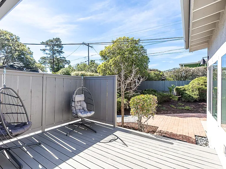 380 Christina Way — Photo 27