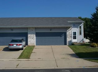 113 W Parkview St #A, Cottage Grove, WI 53527