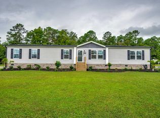 1430 Flower Ln, Loris, SC 29569