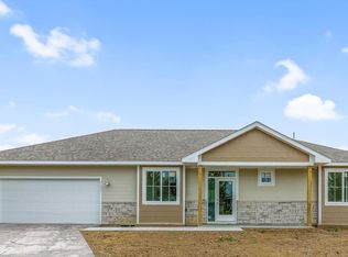31079 Magnolia Ridge Way, Lindstrom, MN 55045