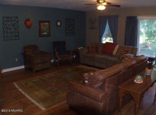 2219 E Blaine Ave SE, Grand Rapids, MI 49507
