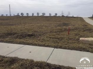 323 Three Forks Dr, Lawrence, KS 66049