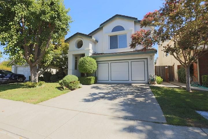 1st image of 6240 Camino Del Lago