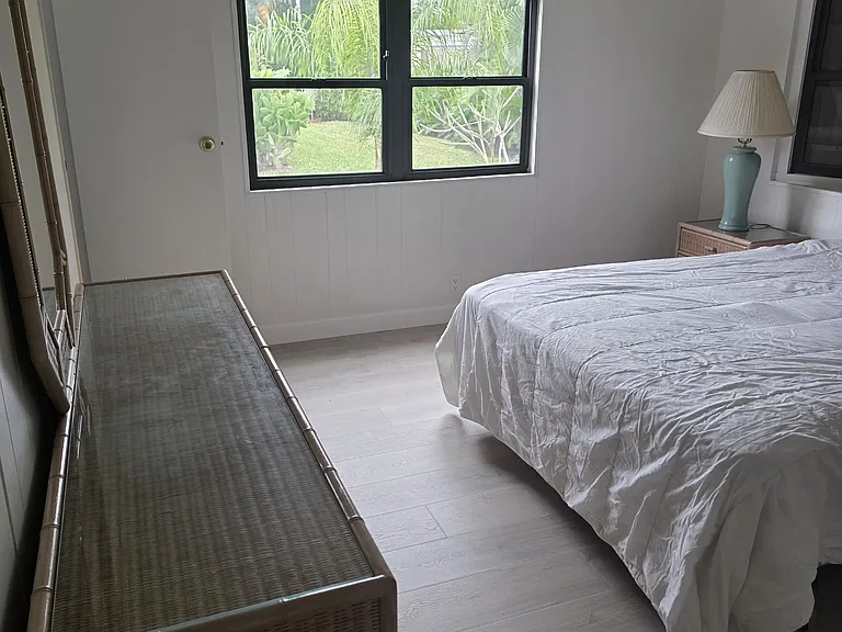 909 Sequoia St — Photo 20