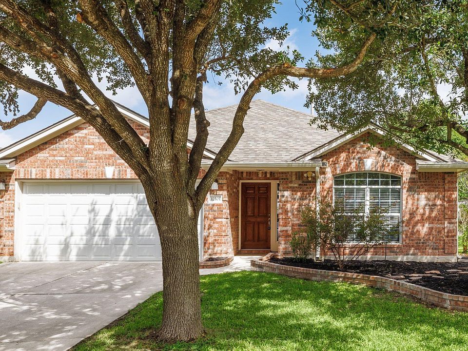 1st image of 12101 Timber Heights Dr