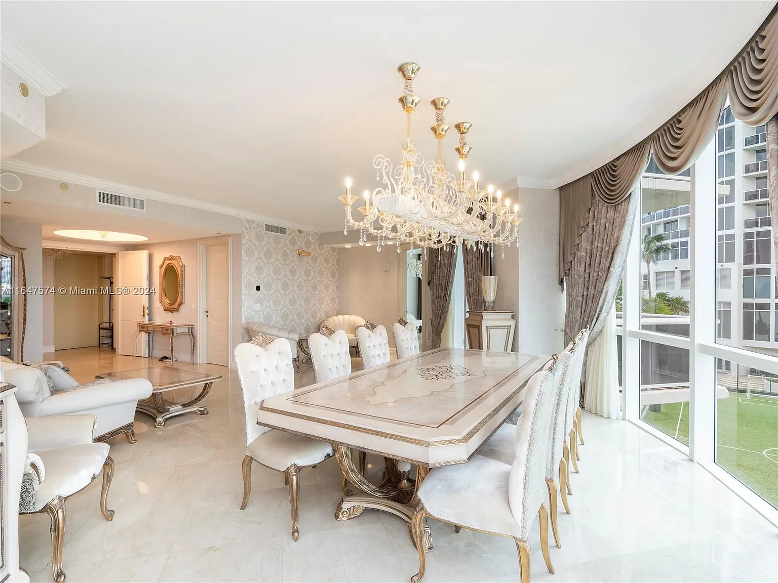 Trump Palace Condo — Photo 3