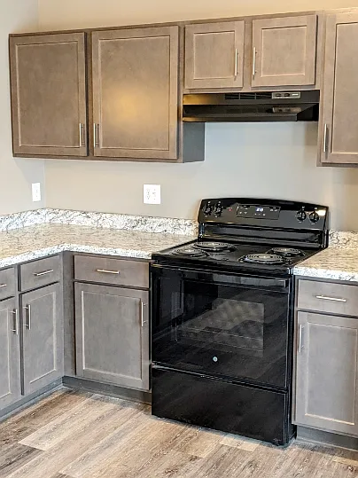 River Pointe Apartments - 12612-202 — Photo 2