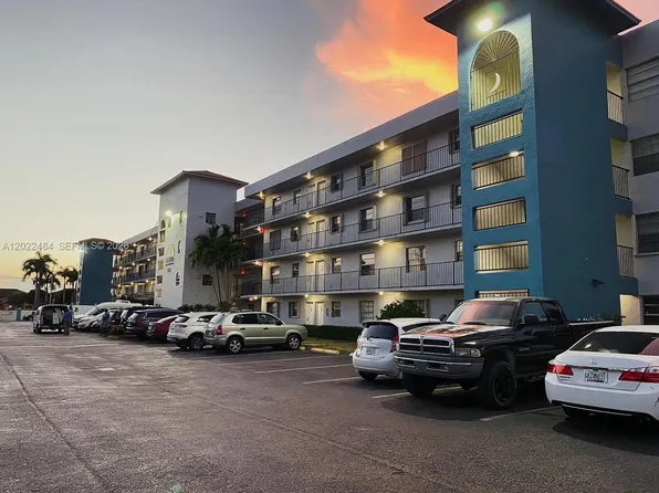 2775 W 52nd St APT 206, Hialeah, FL 33016
