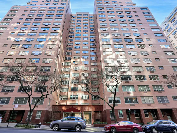 25 Sutton Place South 16E image 20 of 20